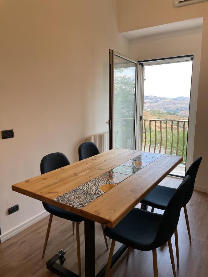 Loft Panoramico Caltagirone Centro Leilighet Eksteriør bilde